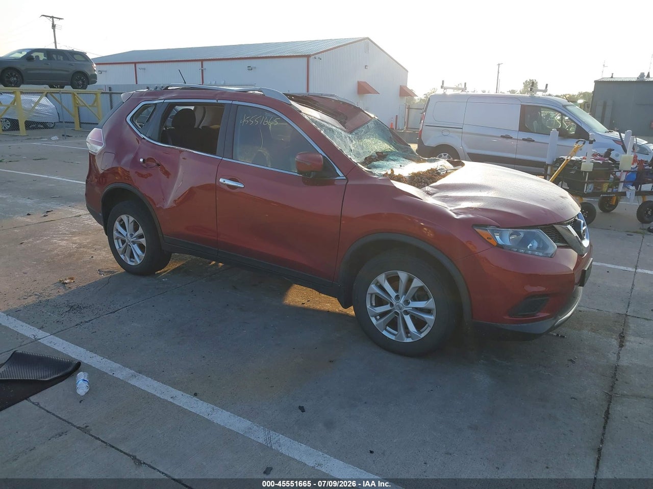 5N1AT2MV4GC****** · 2016 NISSAN ROGUE SV