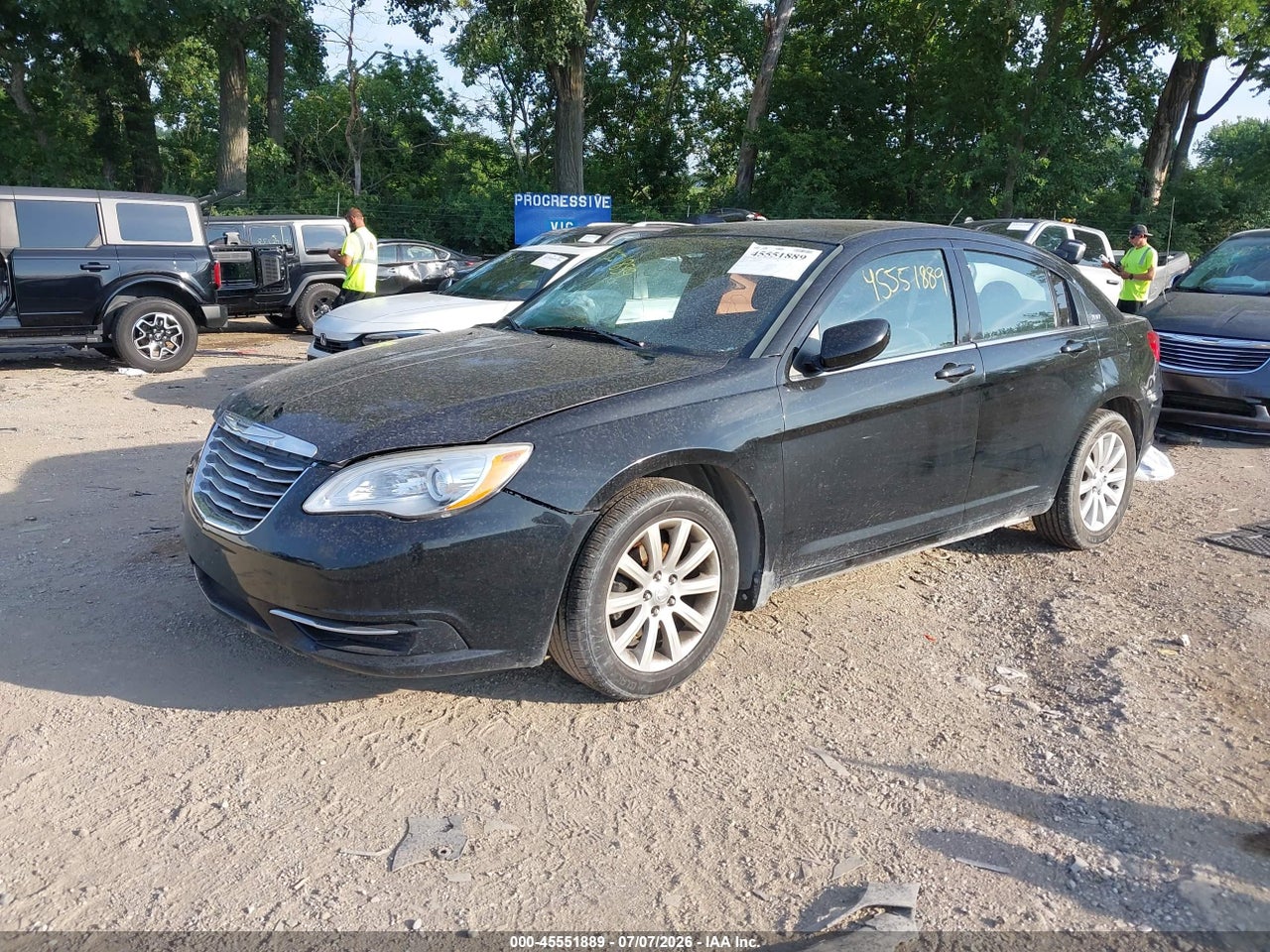 2013 CHRYSLER 200 TOURING · 2/11