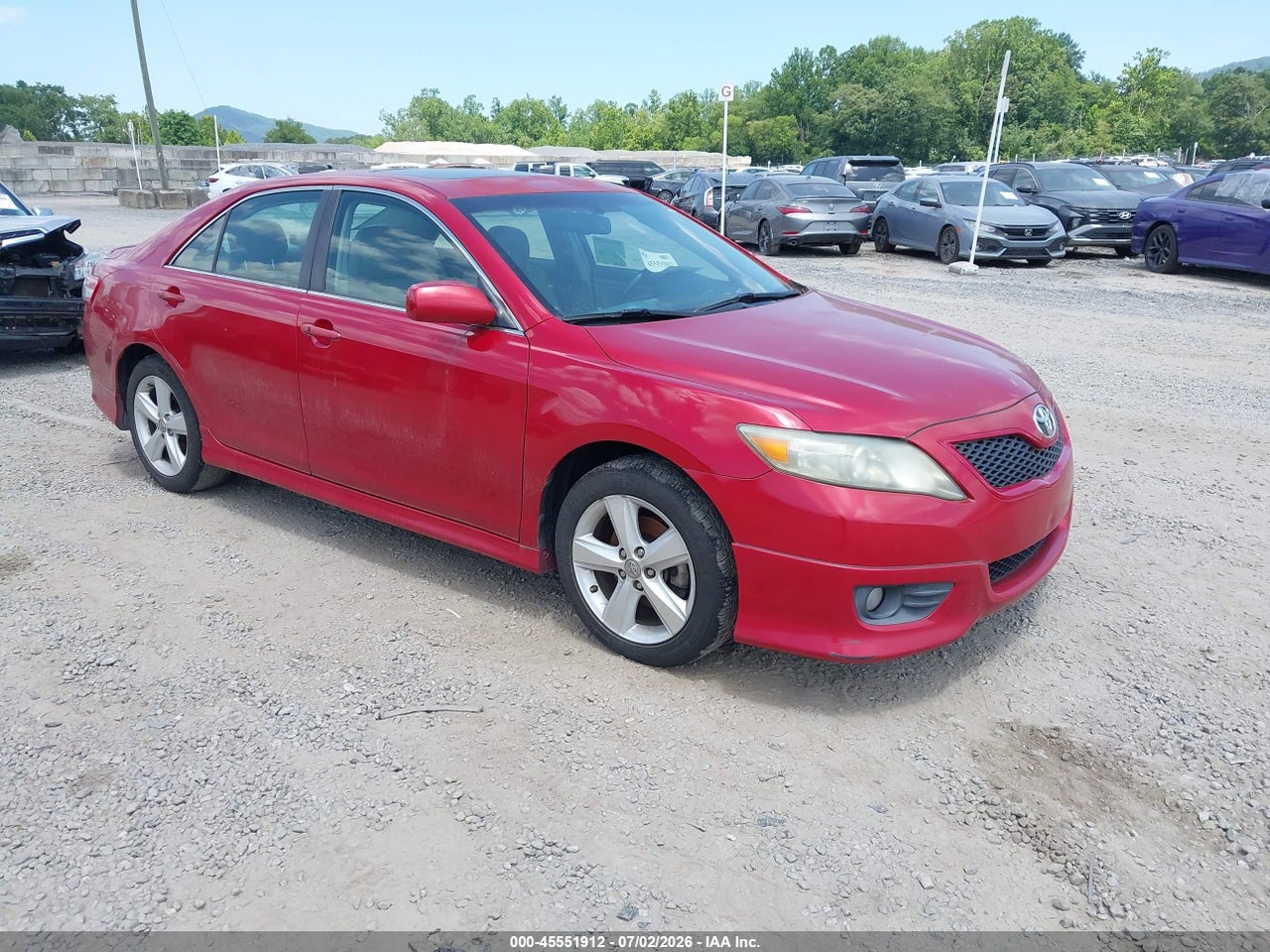 4T1BF3EK0AU****** · 2010 TOYOTA CAMRY SE