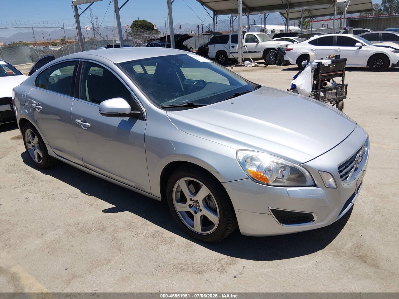 YV1612FS9D1****** · 2013 VOLVO S60 T5/T5 PLATINUM/T5 PREMIER/T5 PREMIER PLUS