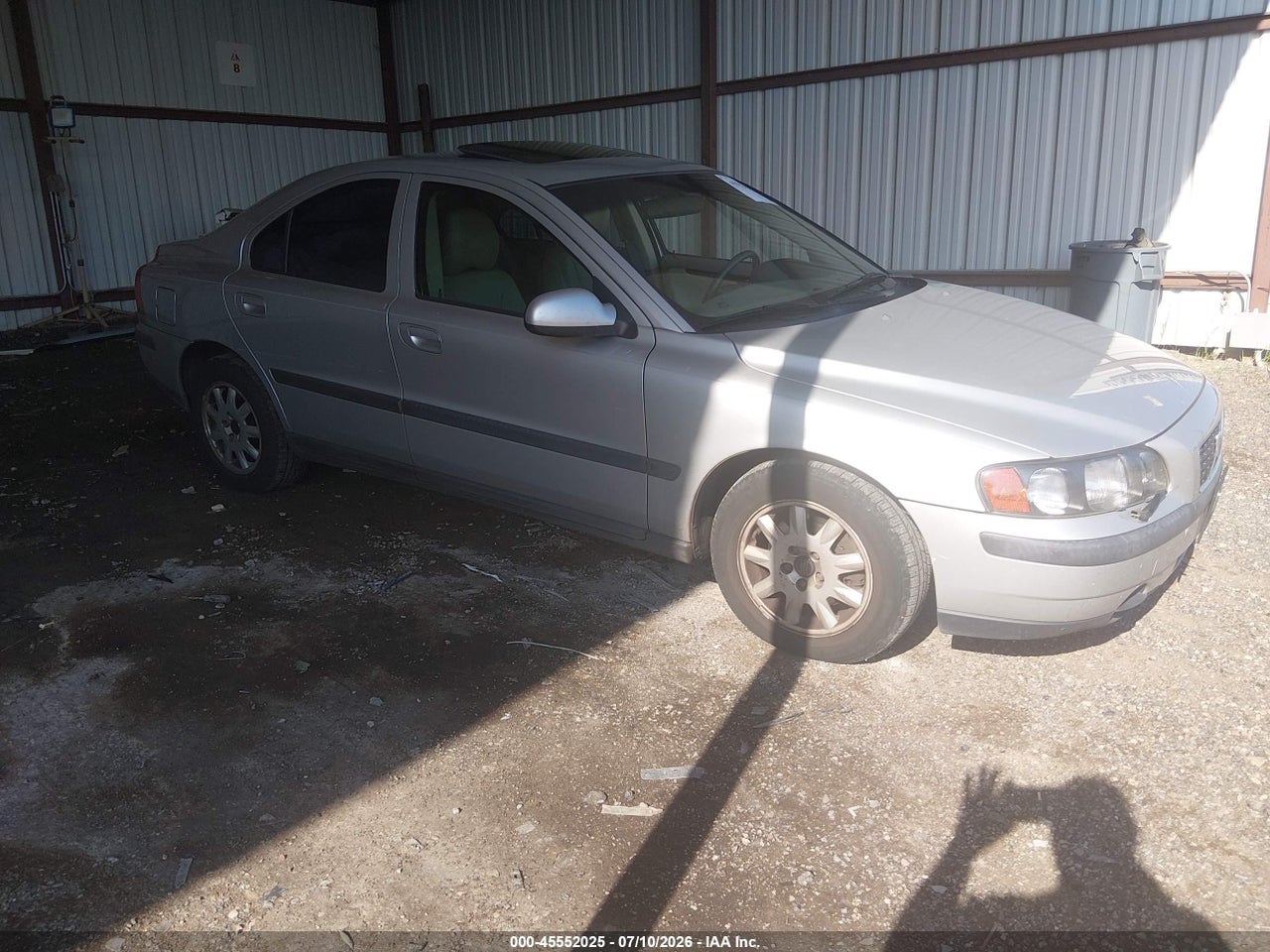 YV1RS61R322****** · 2002 VOLVO S60 2.4
