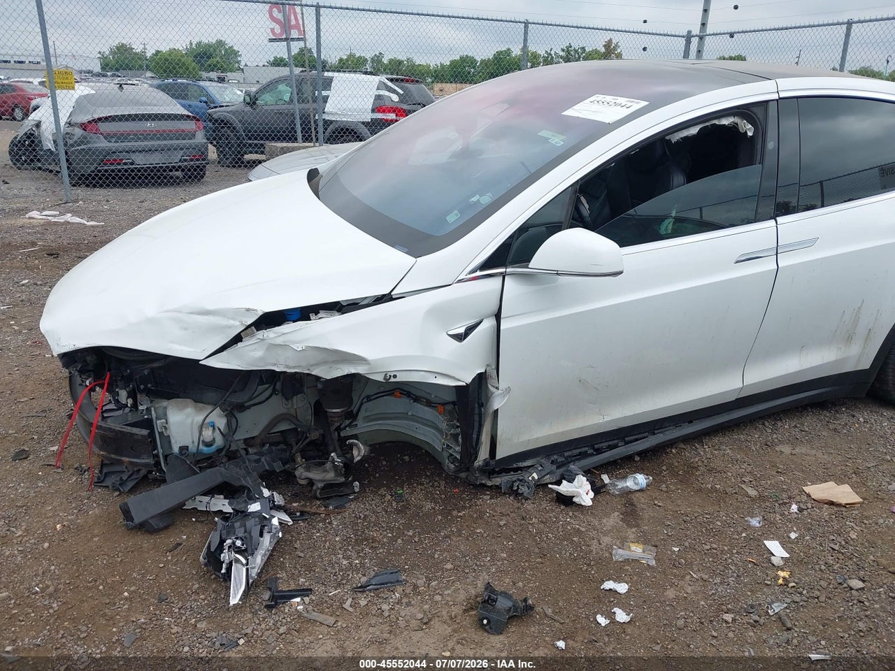 2017 TESLA MODEL X 100D/75D/90D · 6/9