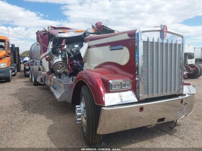 1XKWD49X5GR****** · 2016 KENWORTH CONSTRUCTION W900