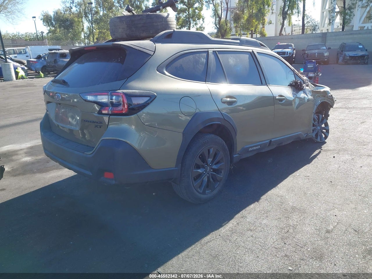 2023 SUBARU OUTBACK ONYX EDITION XT · 4/10