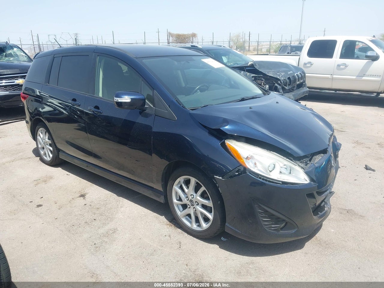 JM1CW2CL6F0****** · 2015 MAZDA MAZDA5 TOURING