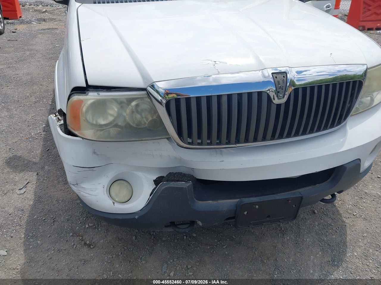 2003 LINCOLN NAVIGATOR · 6/11