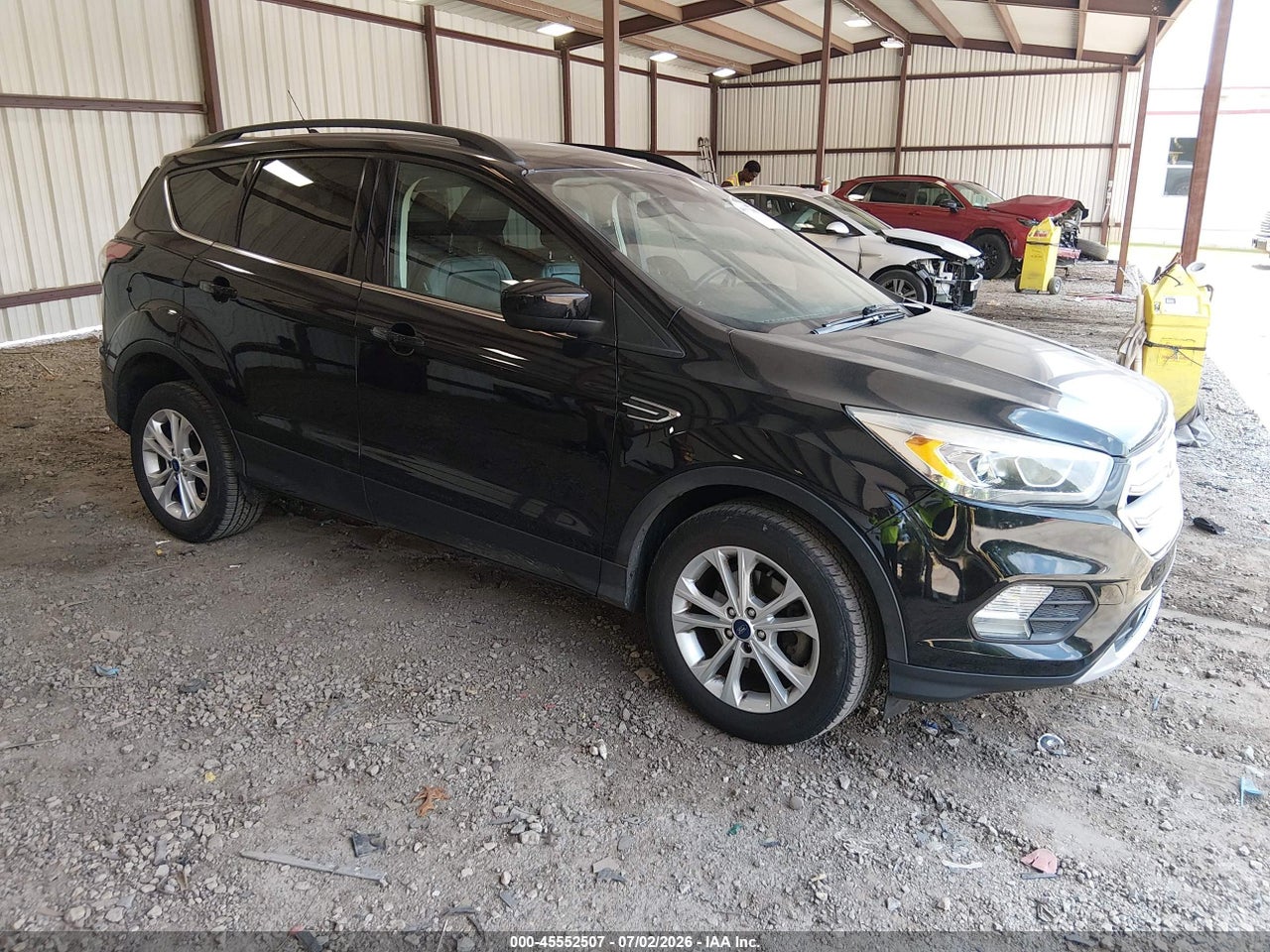 1FMCU0HD1JU****** · 2018 FORD ESCAPE SEL