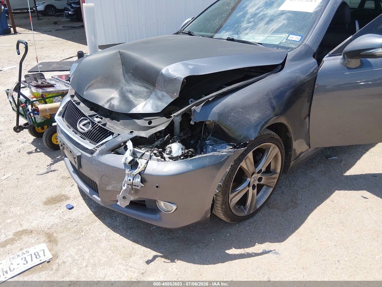 2012 LEXUS IS 250C · 6/11