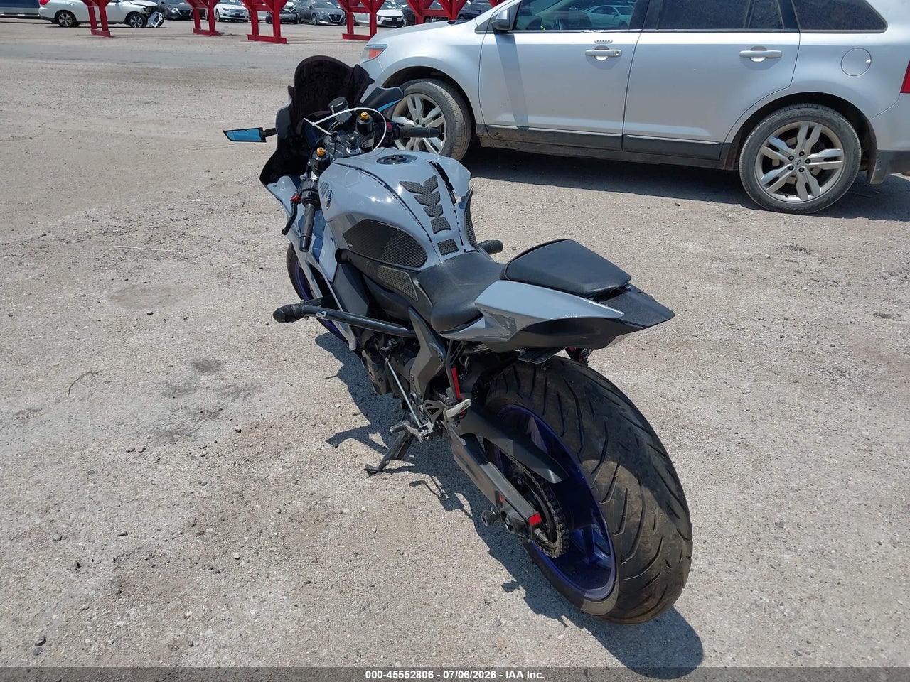 2022 YAMAHA YZFR7 · 3/9