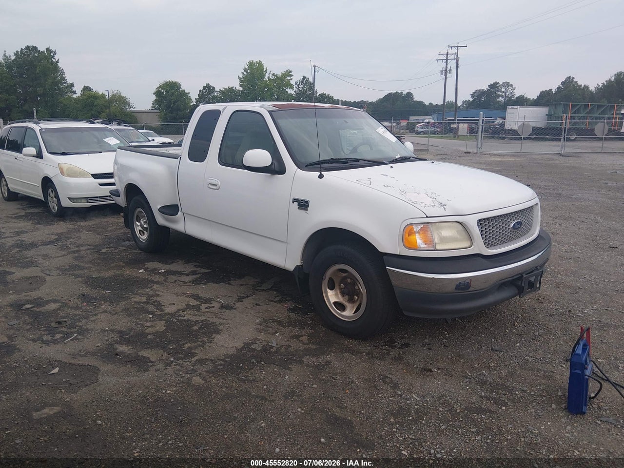 1FTRX07W8XK****** · 1999 FORD F-150 LARIAT/WORK SERIES/XL/XLT