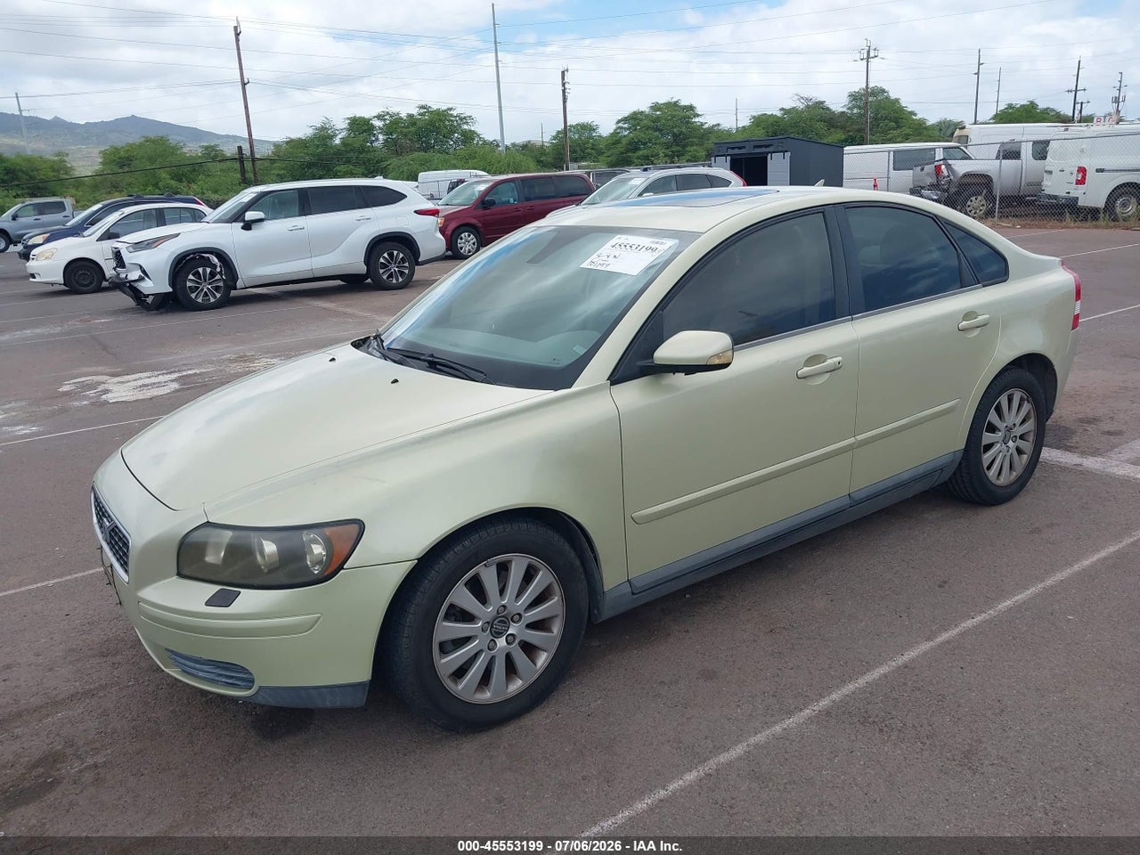2004 VOLVO S40 2.4I · 2/11