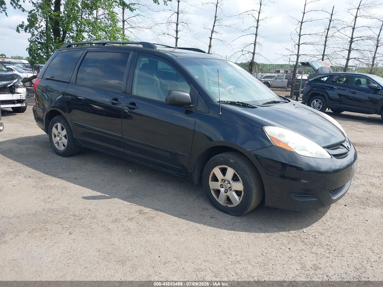 5TDZK23C78S****** · 2008 TOYOTA SIENNA LE