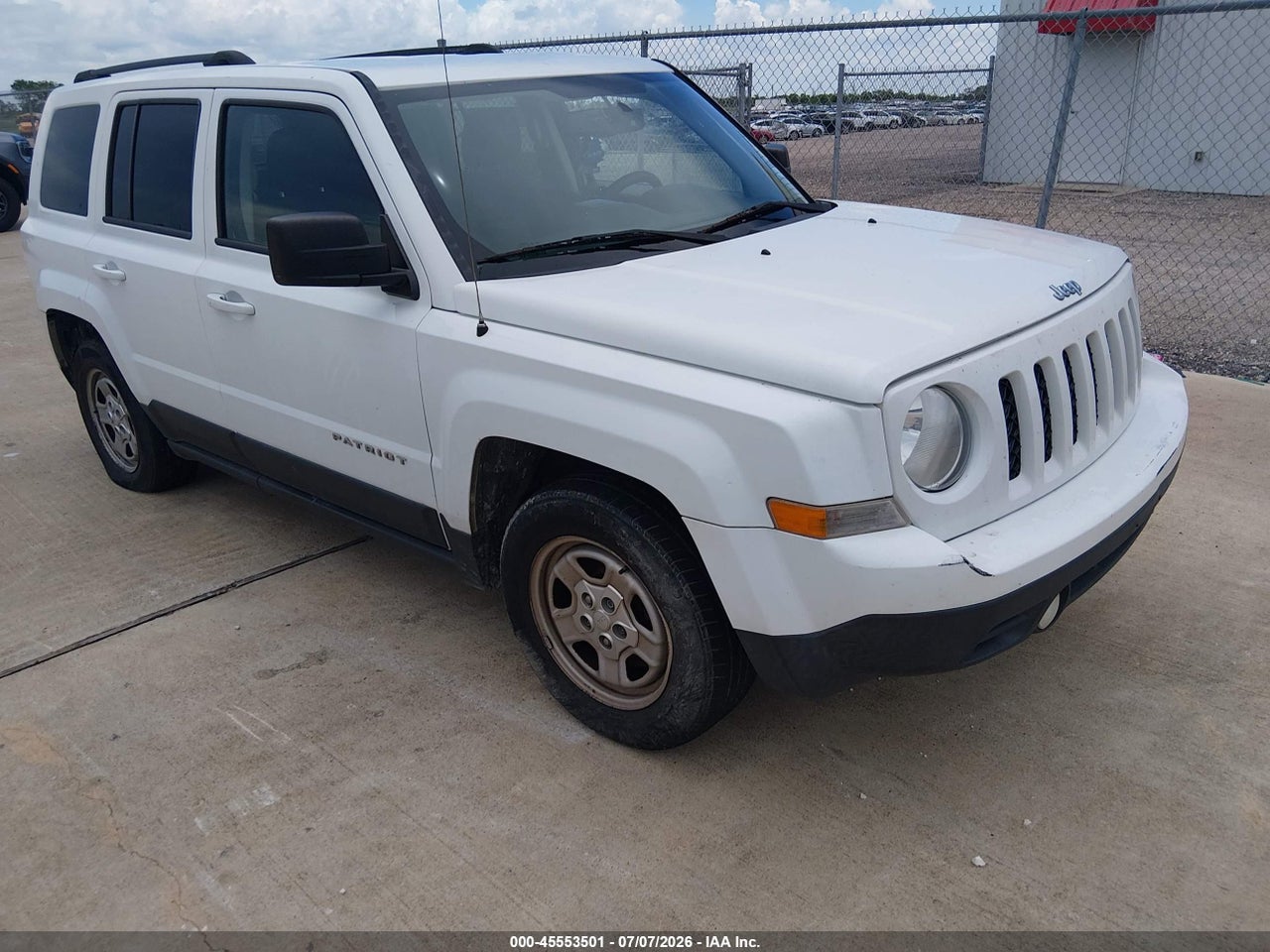 1C4NJPBA3HD****** · 2017 JEEP PATRIOT SPORT