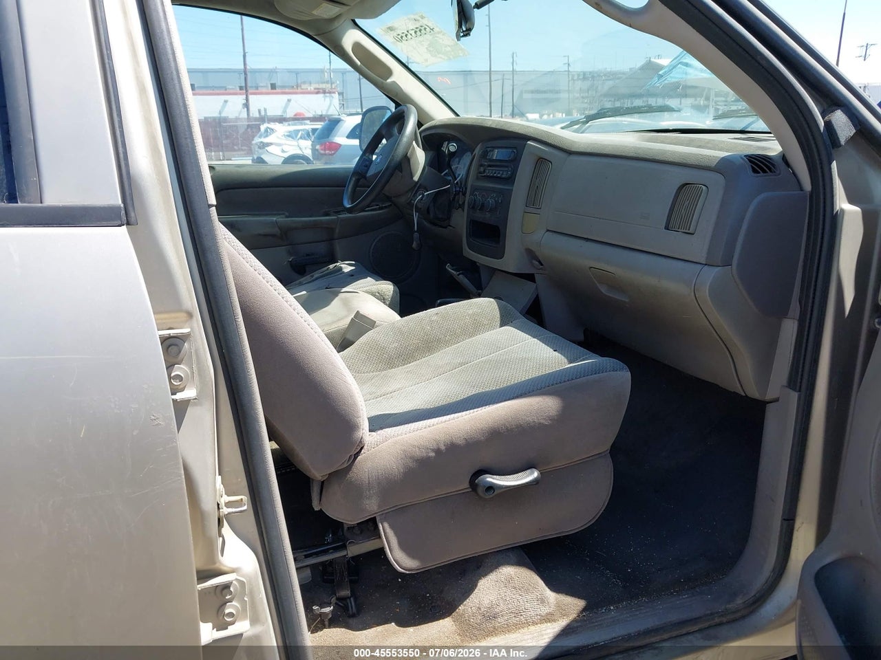 2004 DODGE RAM 1500 SLT/LARAMIE · 5/11