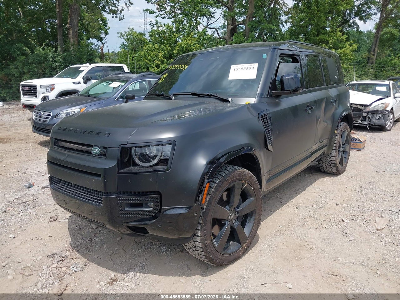 2024 LAND ROVER DEFENDER 110 P400 X-DYNAMIC SE · 2/11