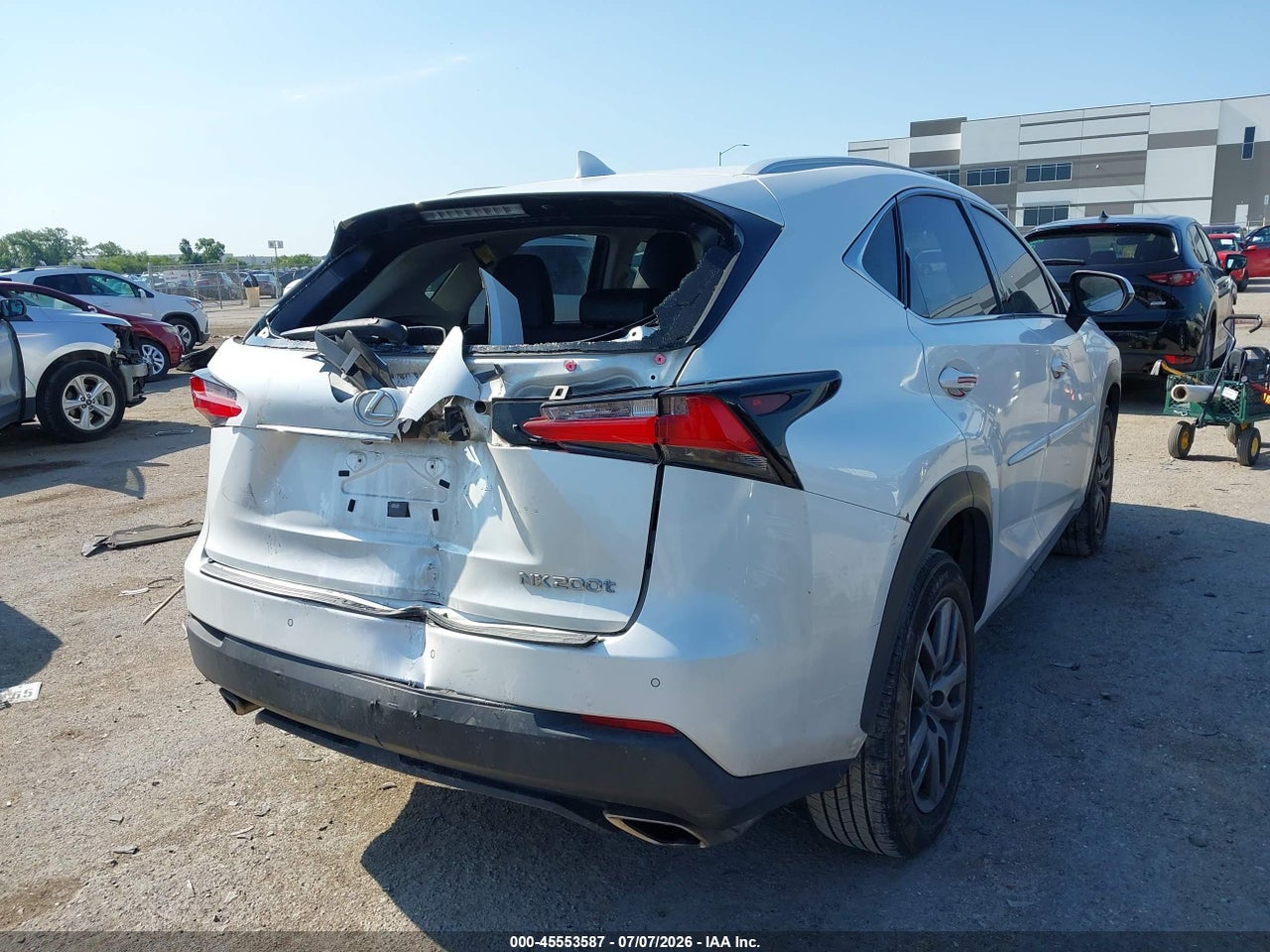 2016 LEXUS NX 200T   · 4/11