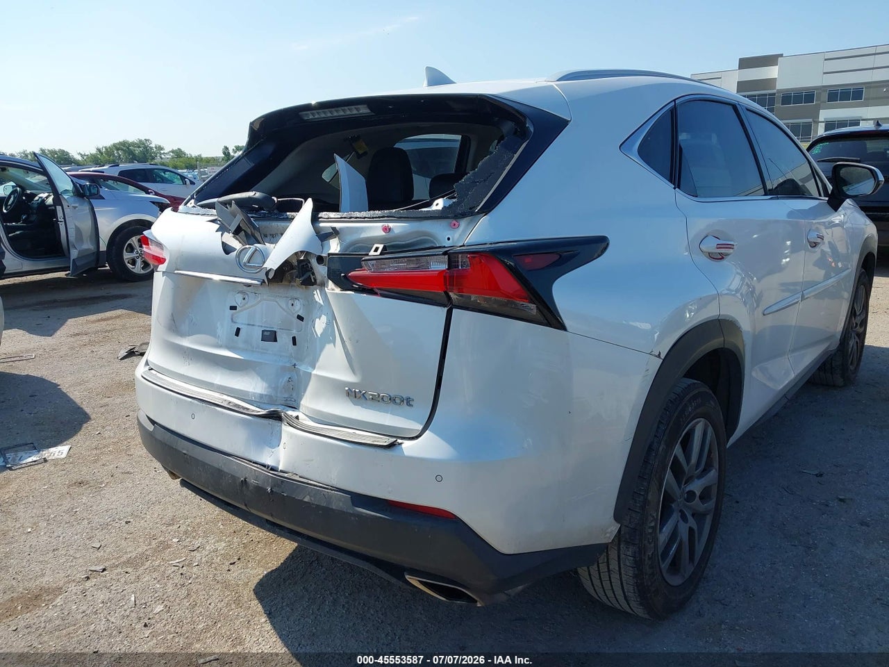 2016 LEXUS NX 200T   · 6/11