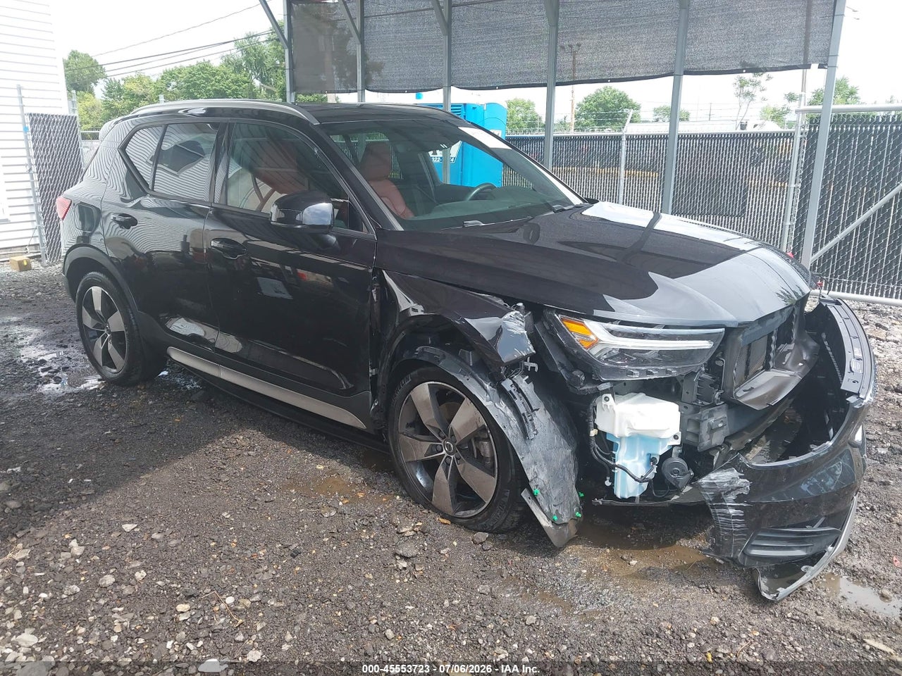 YV4162UK0K2****** · 2019 VOLVO XC40 T5 MOMENTUM