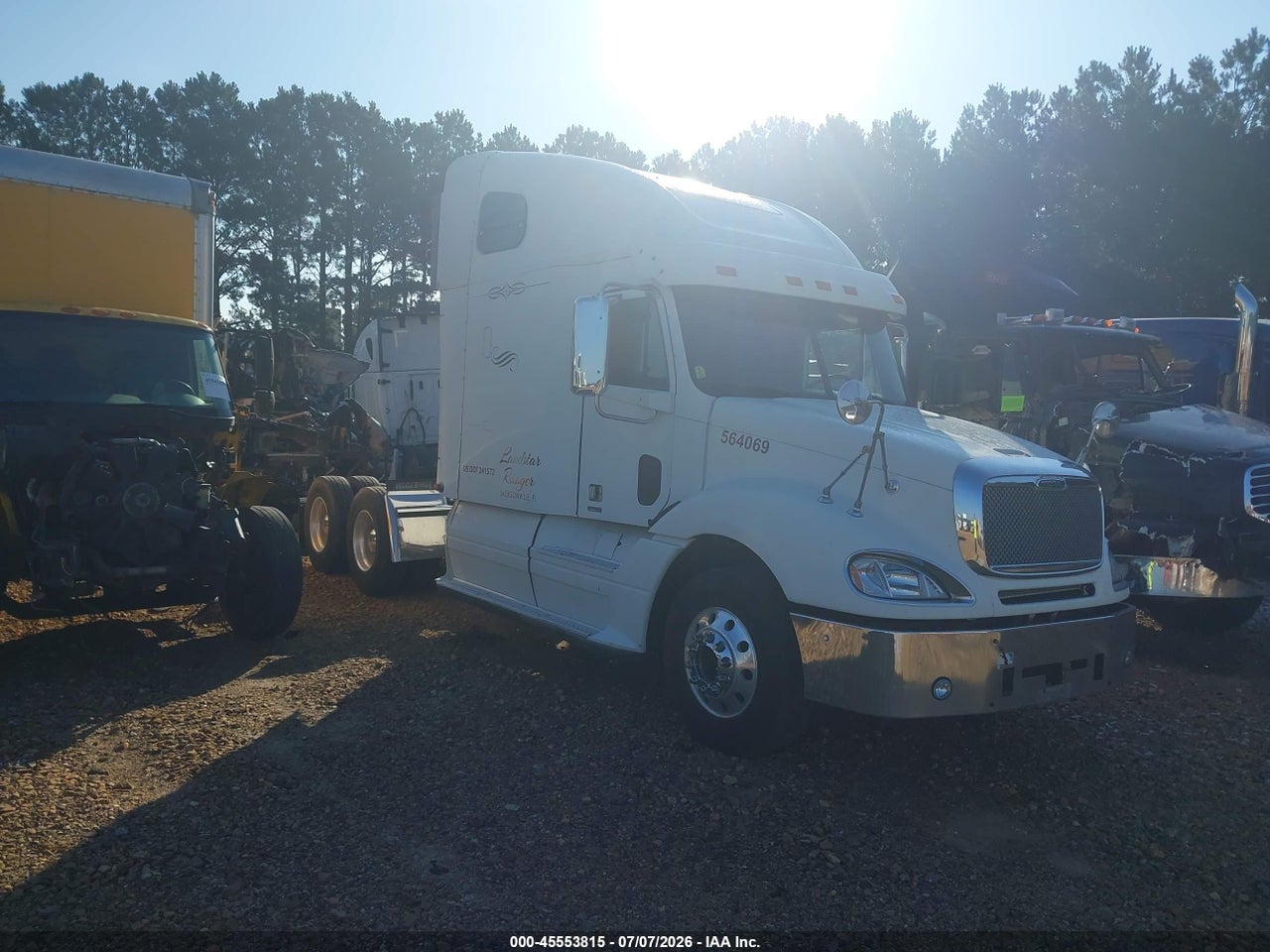 1FUJA6CK97L****** · 2007 FREIGHTLINER CONVENTIONAL COLUMBIA