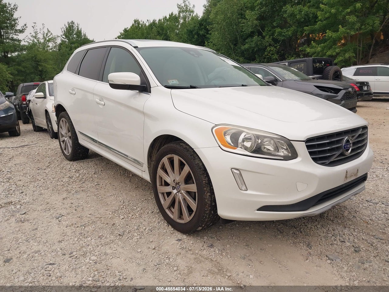YV440MRU9H2****** · 2017 VOLVO XC60 T5 INSCRIPTION