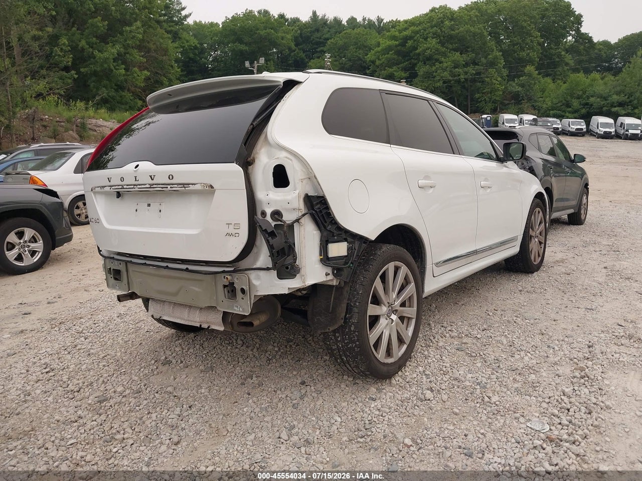 2017 VOLVO XC60 T5 INSCRIPTION · 4/11