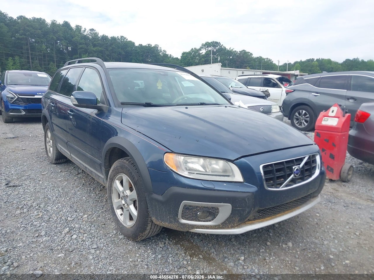 YV4BZ982381****** · 2008 VOLVO XC70 3.2