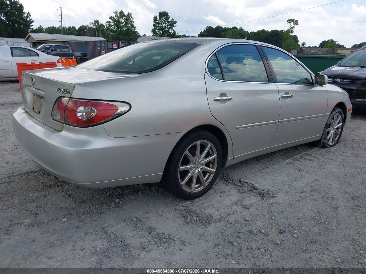 2003 LEXUS ES 300 · 4/11