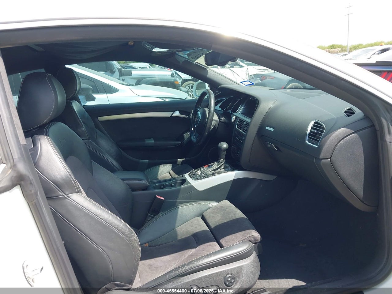 2011 AUDI A5 2.0T PREMIUM · 5/11