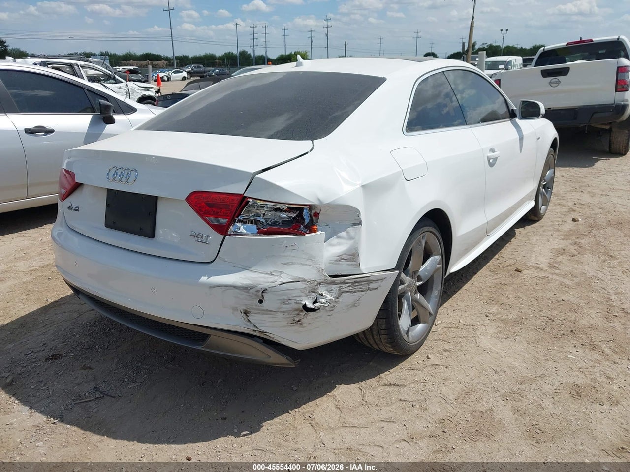2011 AUDI A5 2.0T PREMIUM · 4/11