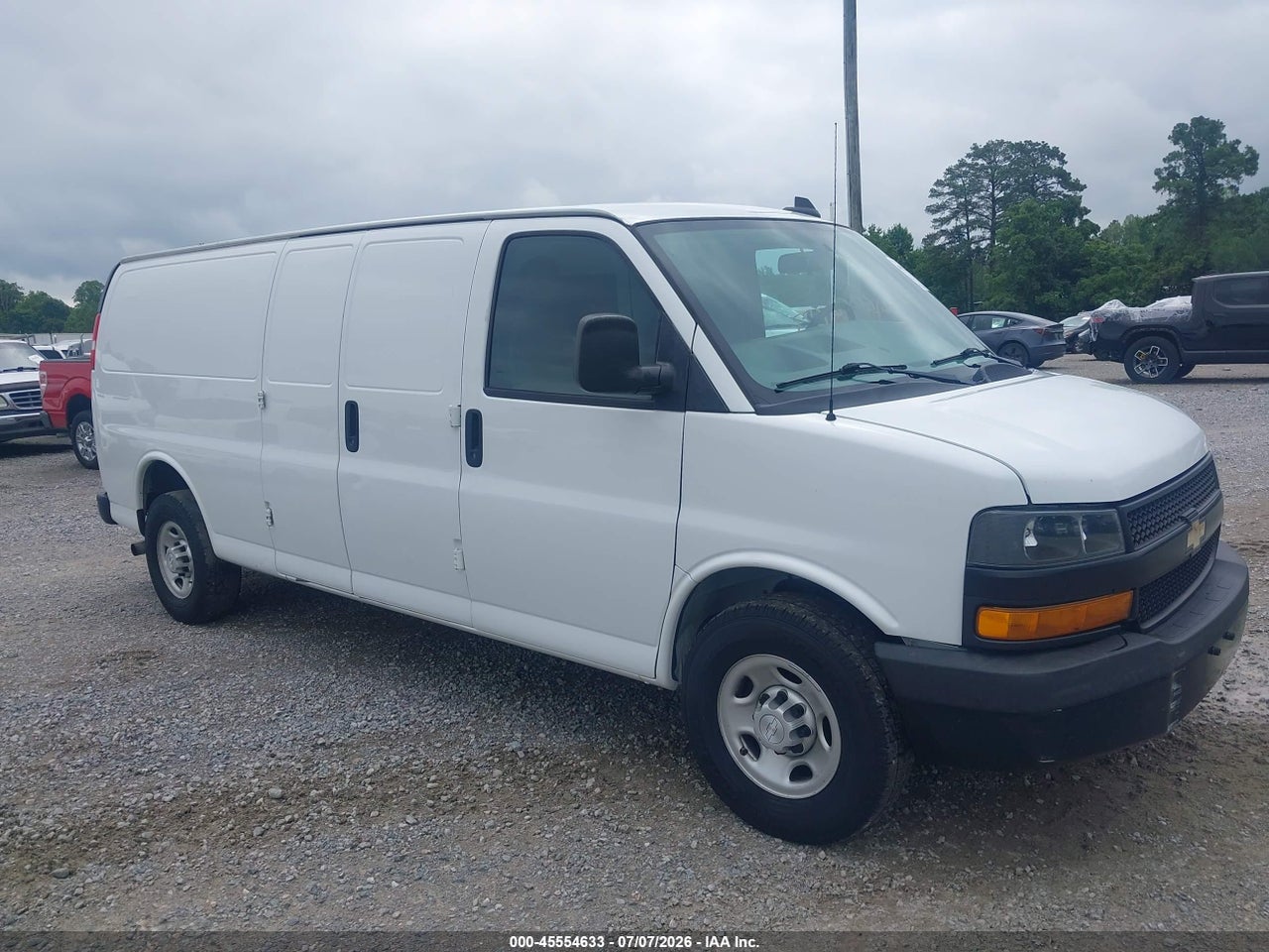 1GCWGBFP1J1****** · 2018 CHEVROLET EXPRESS 2500 WORK VAN