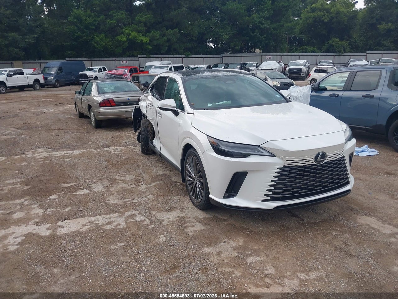 2T2BBMCA5RC****** · 2024 LEXUS RX 350H LUXURY