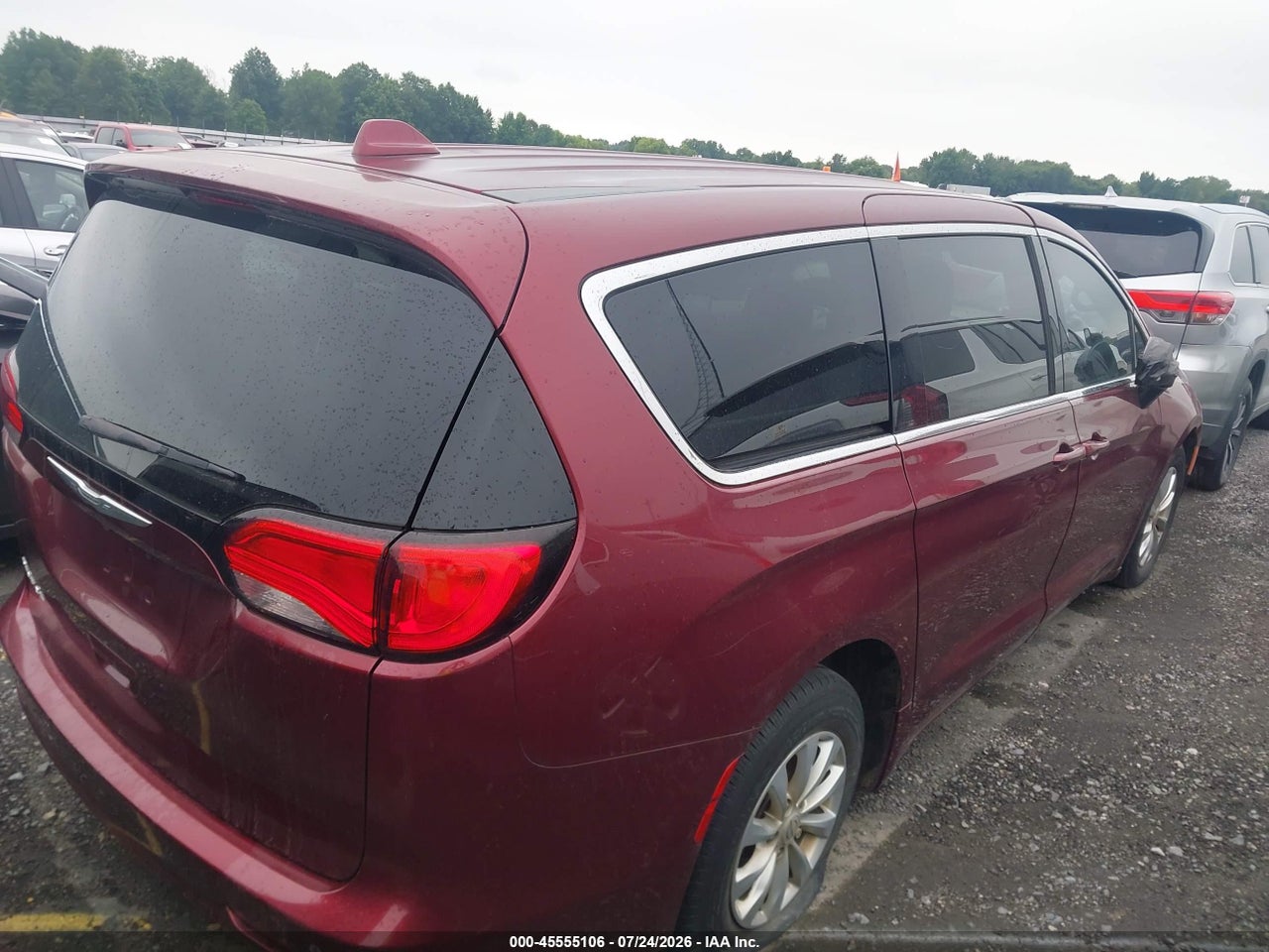 2018 CHRYSLER PACIFICA LX · 4/11