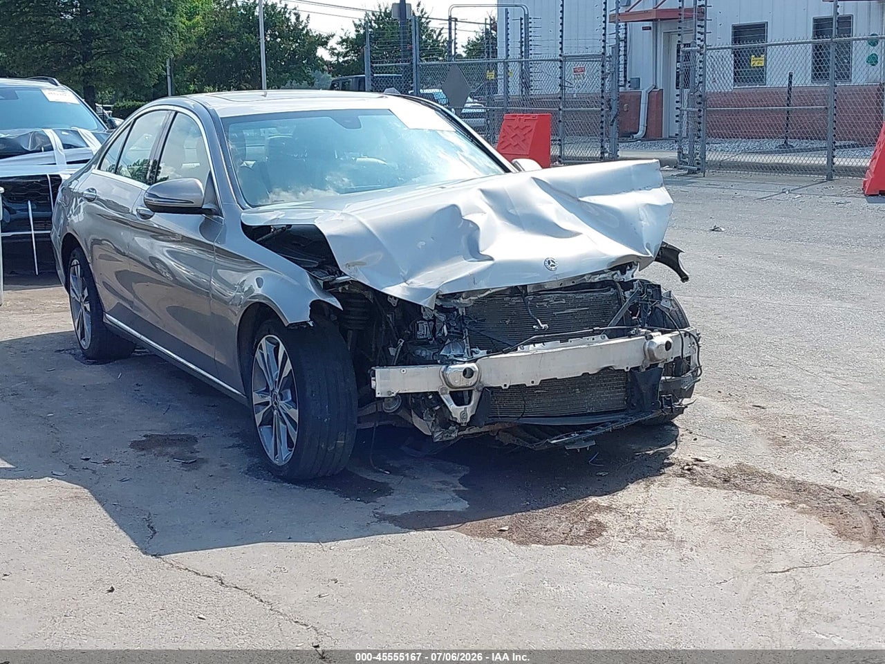 55SWF8EB8KU****** · 2019 MERCEDES-BENZ C 300 4MATIC