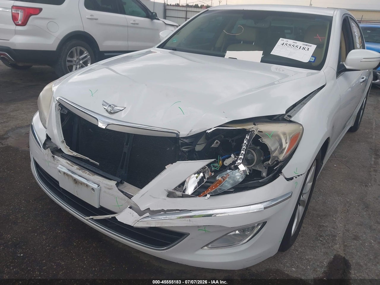 2013 HYUNDAI GENESIS 3.8 · 6/11