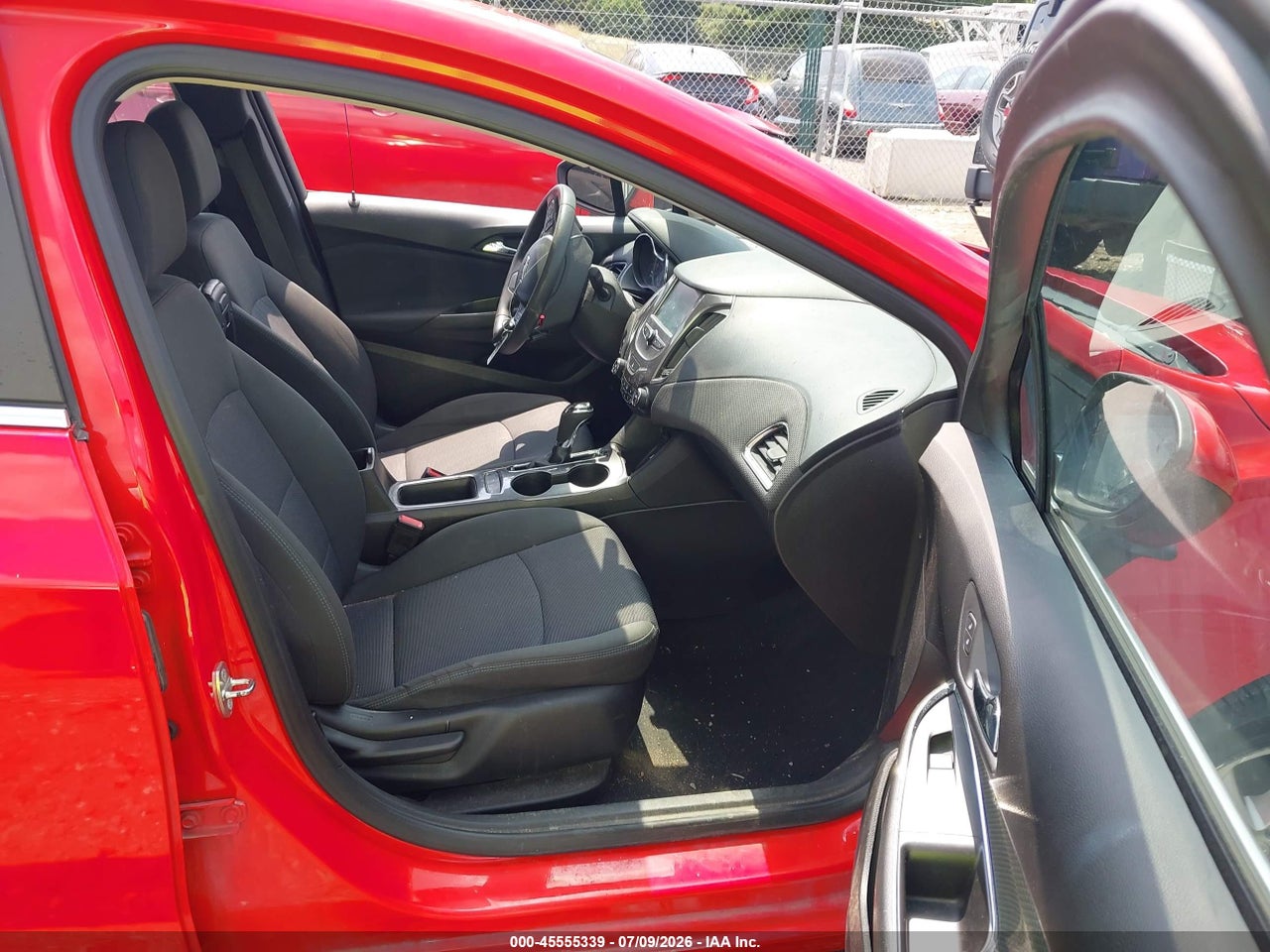 2018 CHEVROLET CRUZE LT AUTO · 5/11