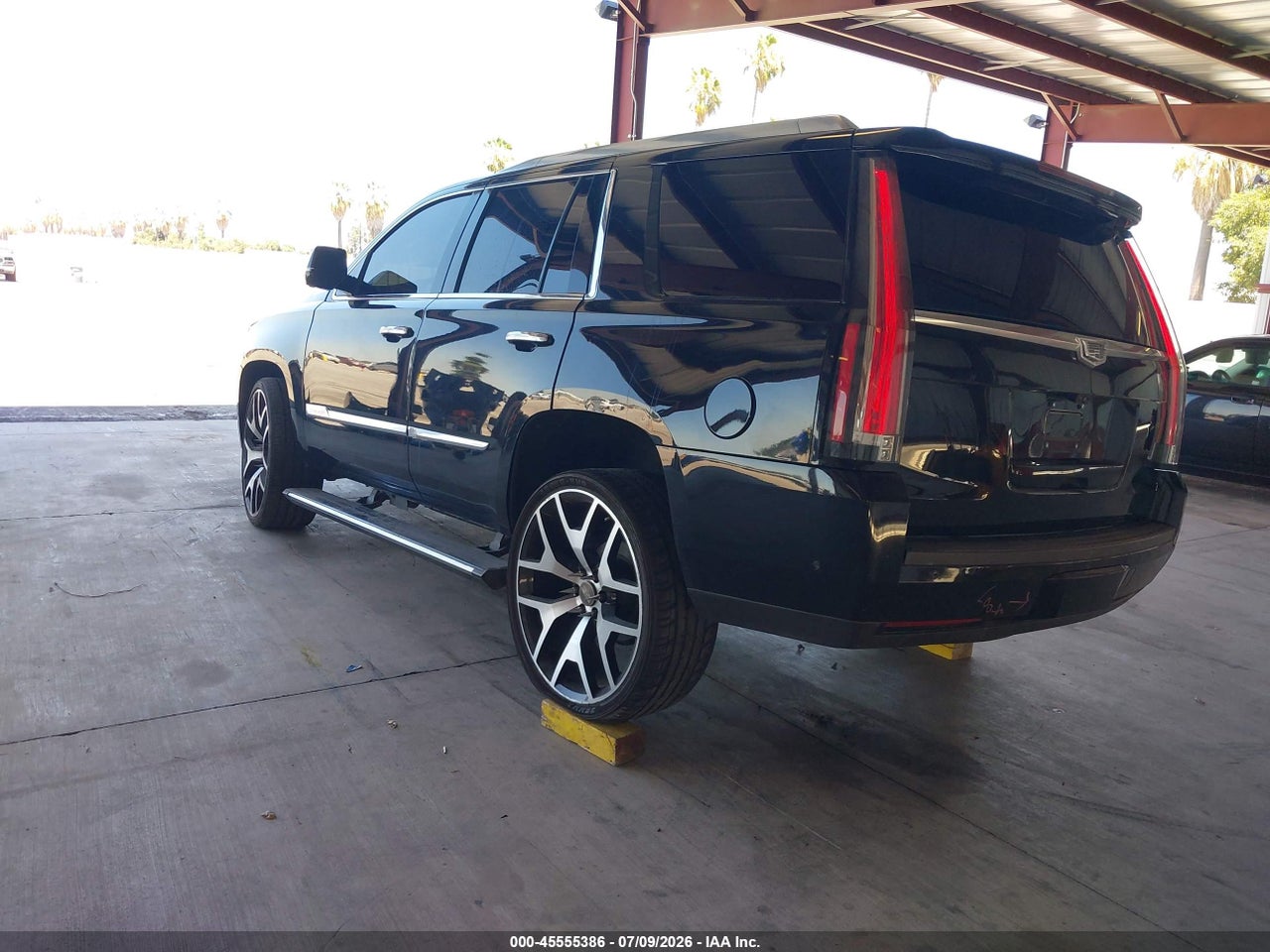 2017 CADILLAC ESCALADE PLATINUM · 3/11