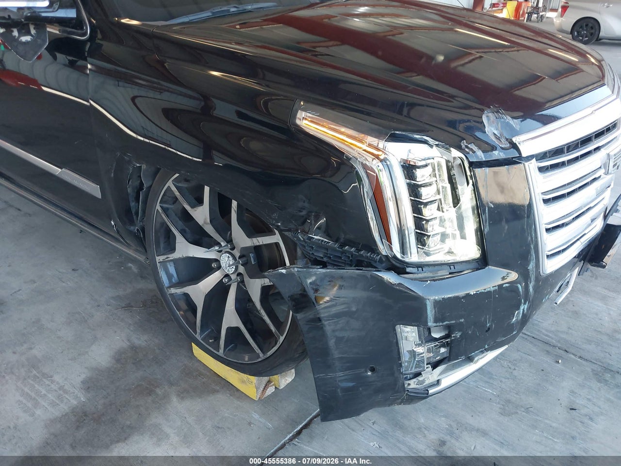 2017 CADILLAC ESCALADE PLATINUM · 6/11