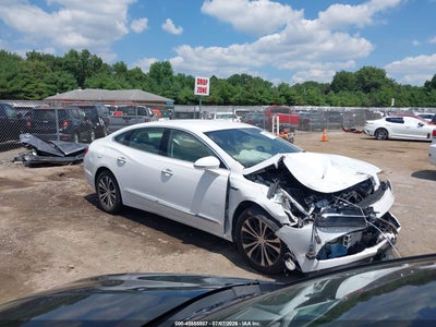 1G4ZP5SS5HU****** · 2017 BUICK LACROSSE ESSENCE