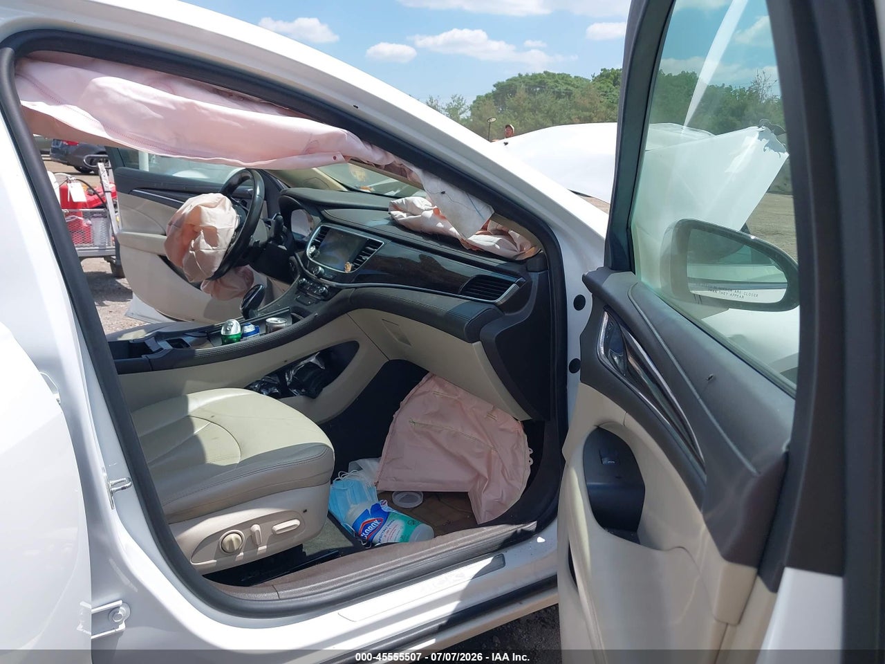 2017 BUICK LACROSSE ESSENCE · 5/11