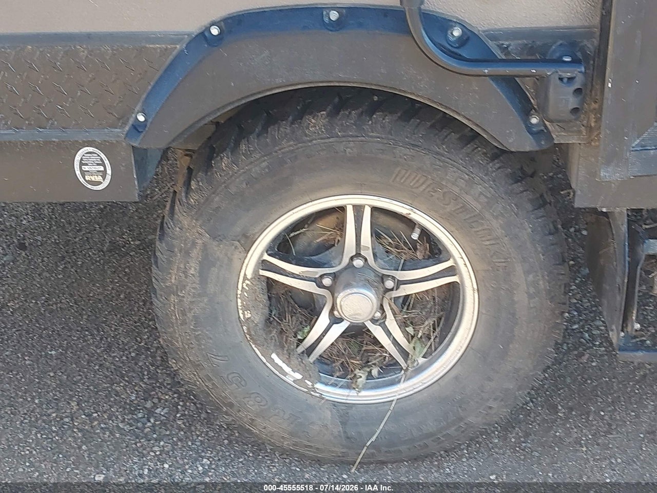 4X4CFM614JD****** · 2018 FOREST RIVER 228 · 7/11