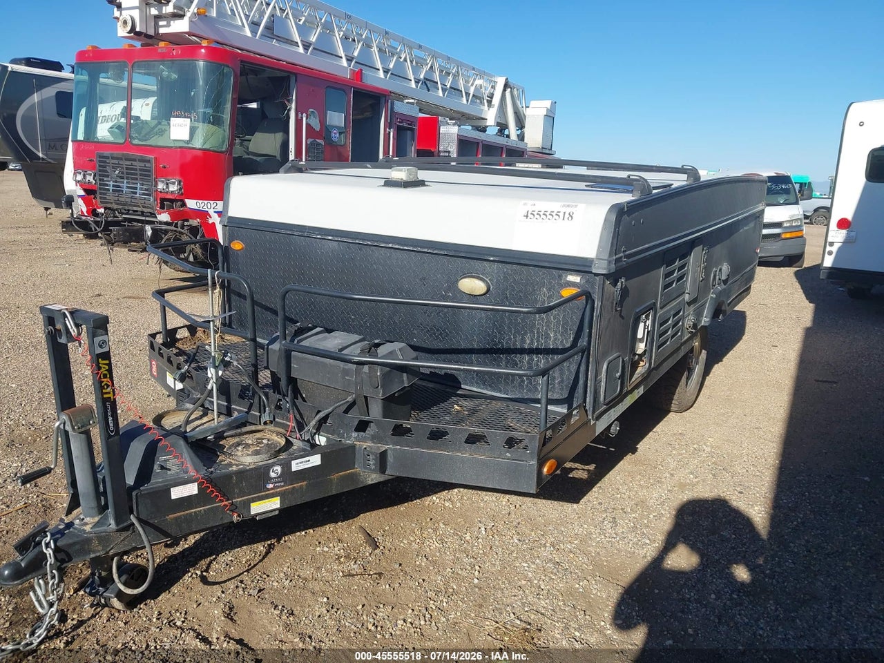 4X4CFM614JD****** · 2018 FOREST RIVER 228 · 2/11