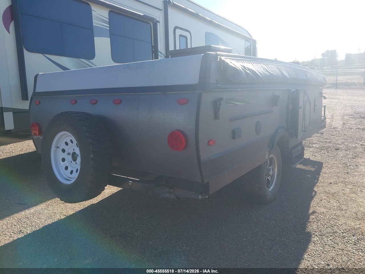 4X4CFM614JD****** · 2018 FOREST RIVER 228 · 4/11