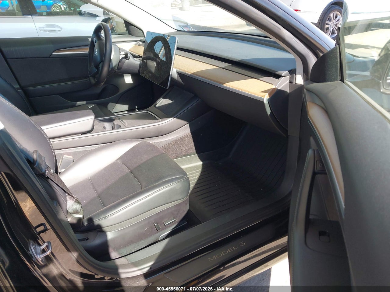2023 TESLA MODEL 3 REAR-WHEEL DRIVE · 5/11