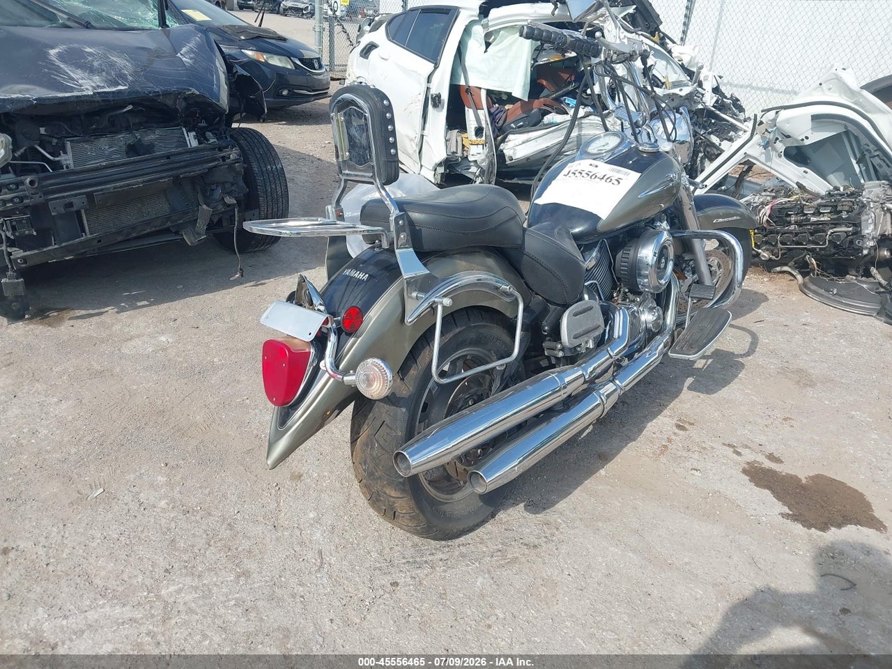 2005 YAMAHA XVS1100 A · 4/11