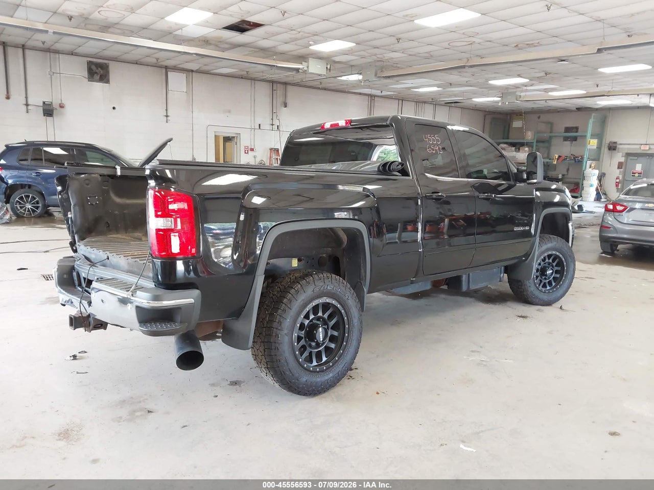 2015 GMC SIERRA 2500HD SLE · 4/11