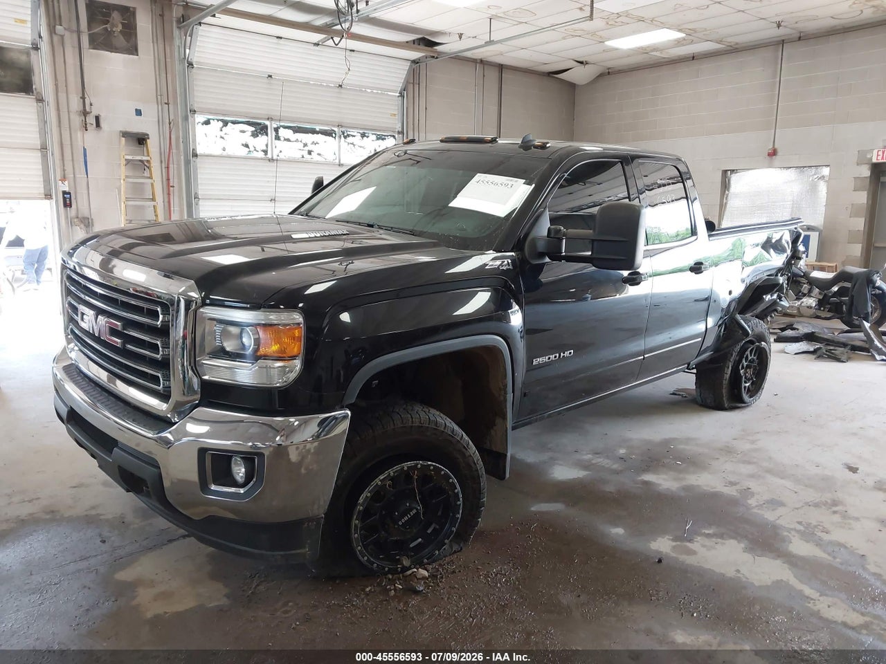 2015 GMC SIERRA 2500HD SLE · 2/11