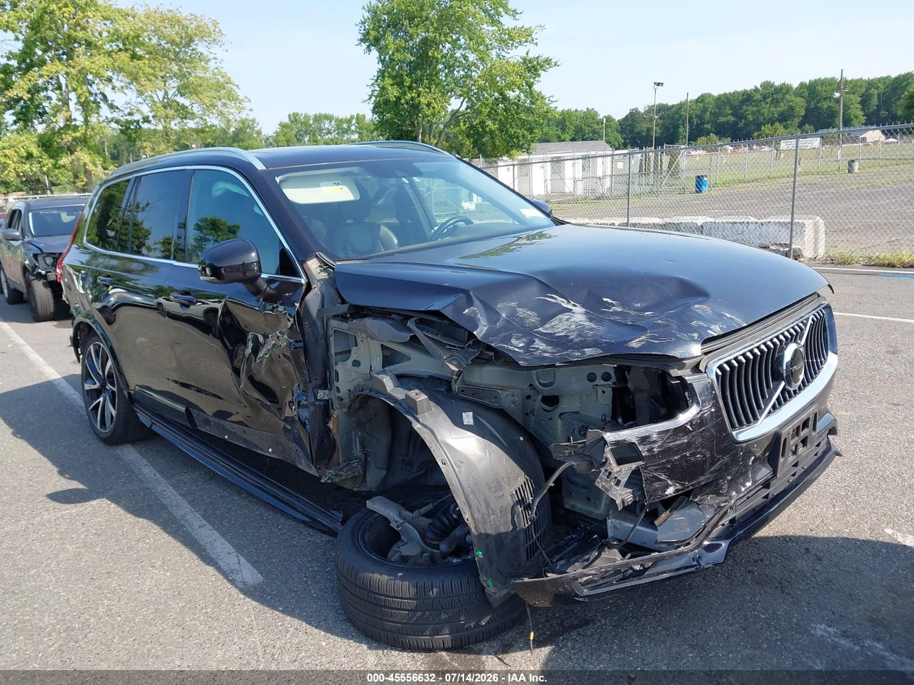 YV4A22PK4M1****** · 2021 VOLVO XC90 T6 MOMENTUM 7 PASSENGER