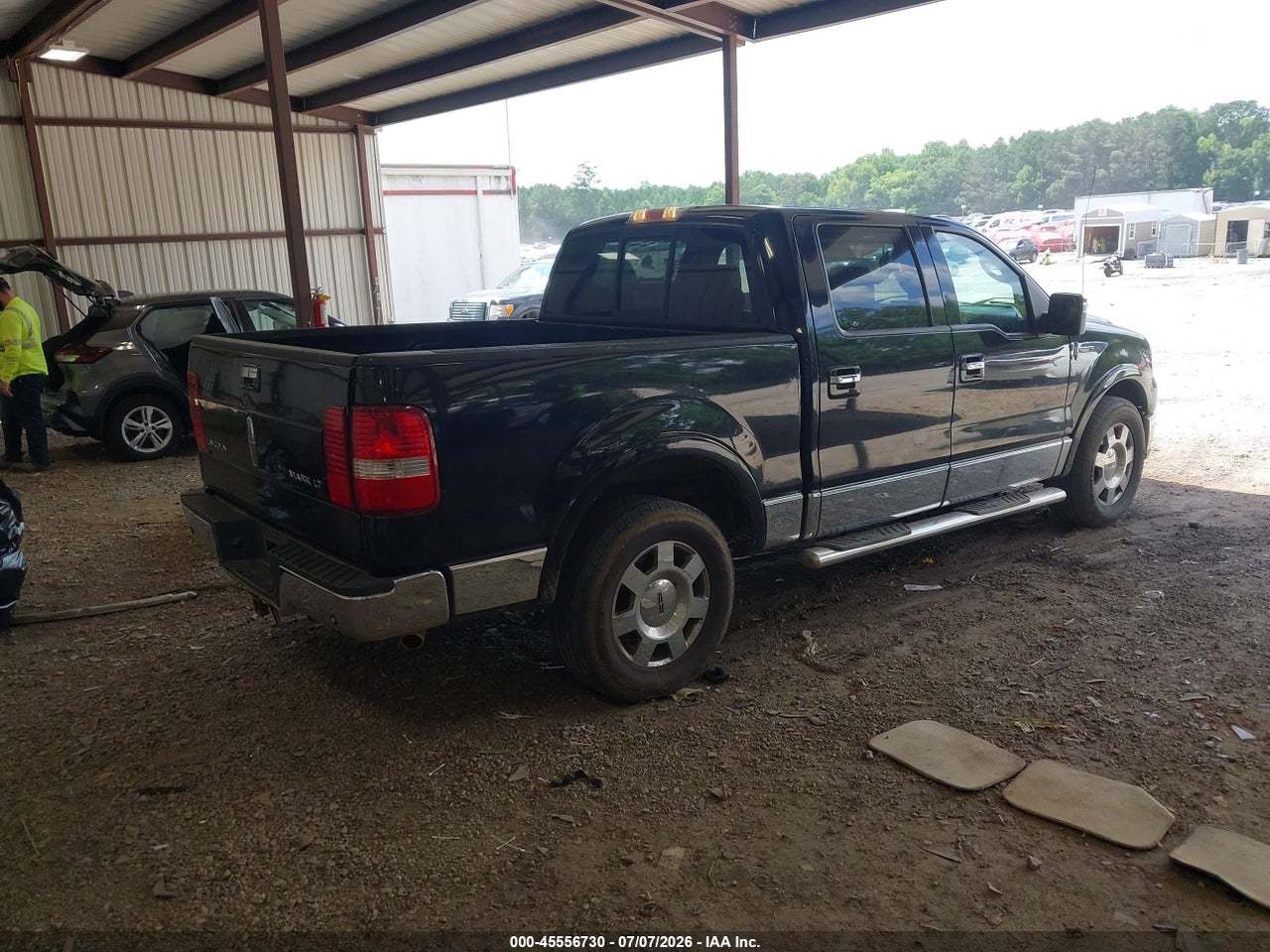2006 LINCOLN MARK LT   · 4/11