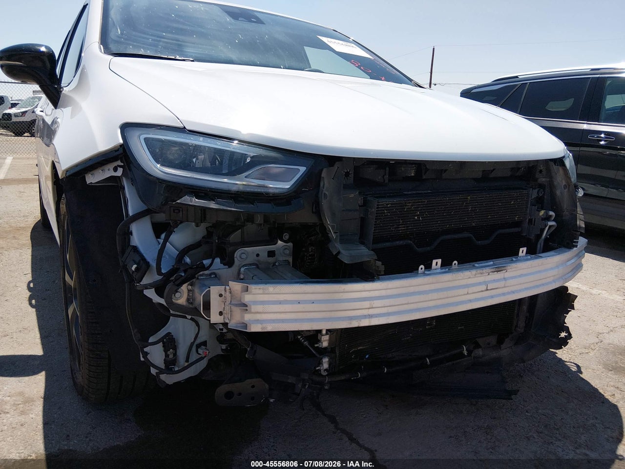 2025 CHRYSLER PACIFICA LIMITED · 6/11