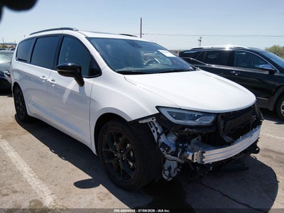 2C4RC1GG8SR****** · 2025 CHRYSLER PACIFICA LIMITED